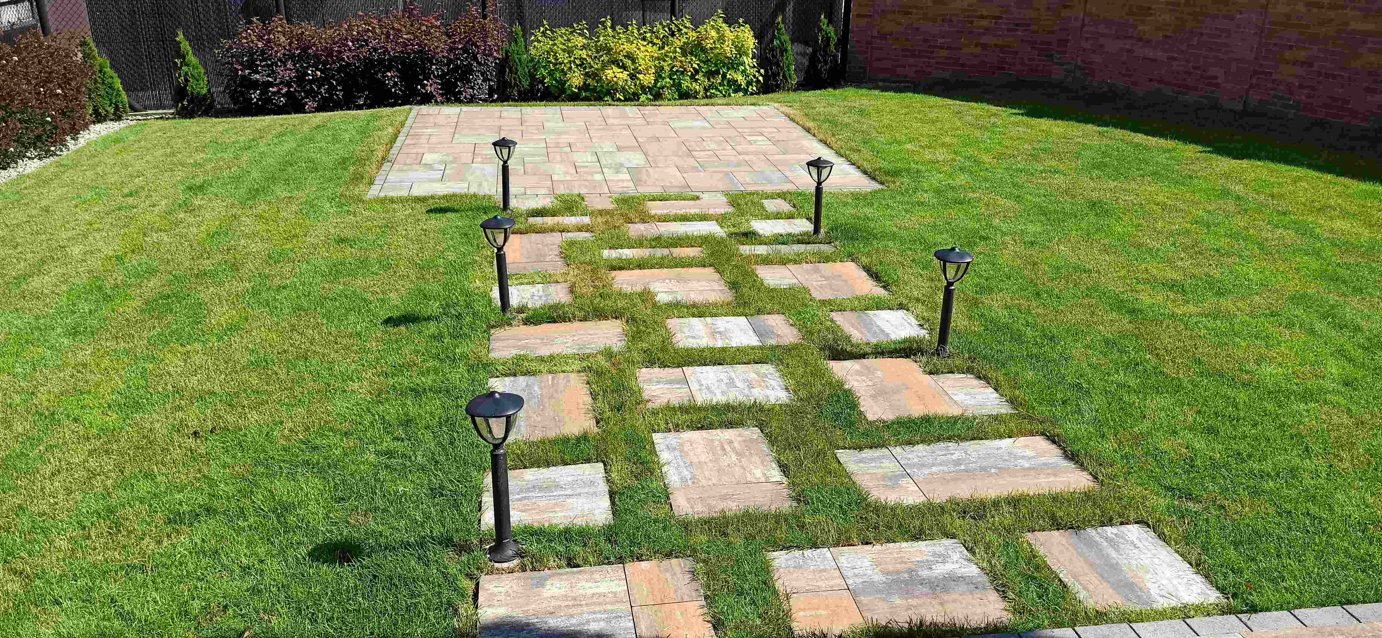 kostka brukowa pod basen